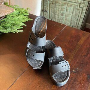 Crocs Brooklyn Buckle Low Wedge Size 10